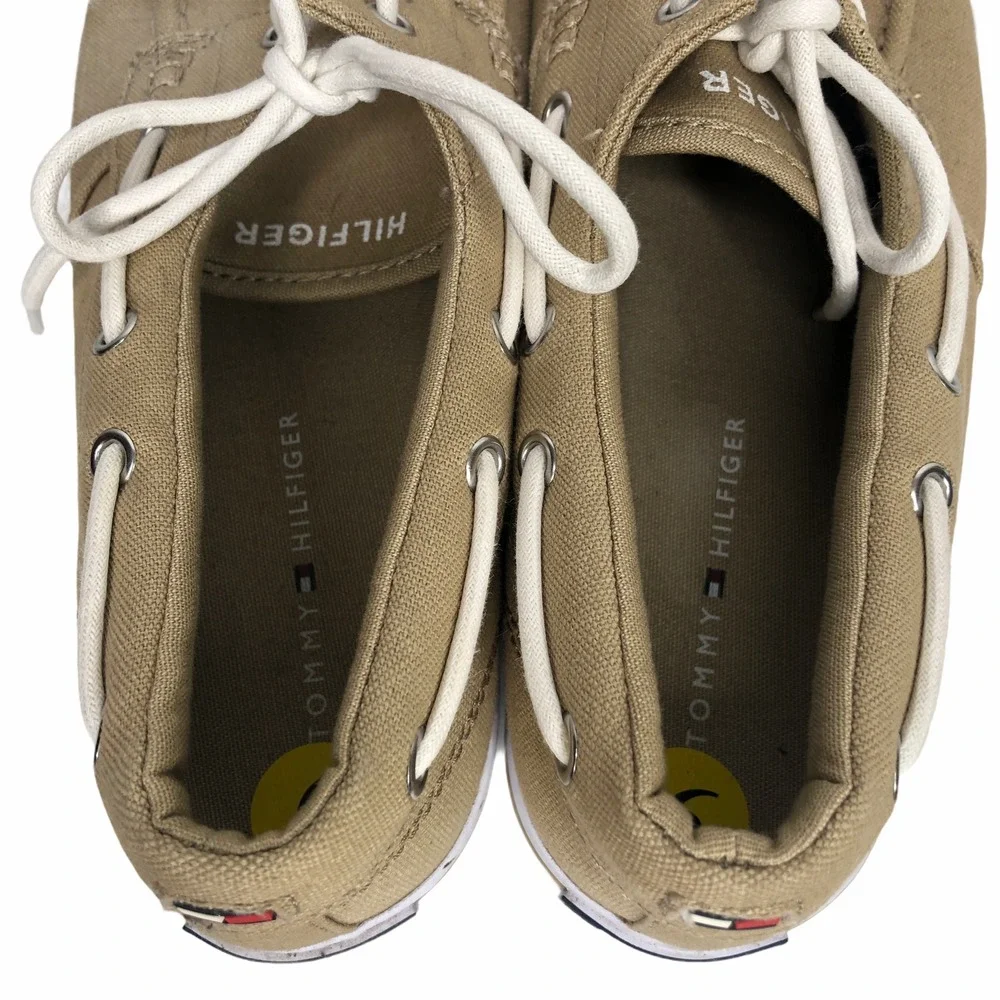 Tommy Hilfiger TmRoberto Mens Shoes Deck Beige Lace Up Size 9 EUC